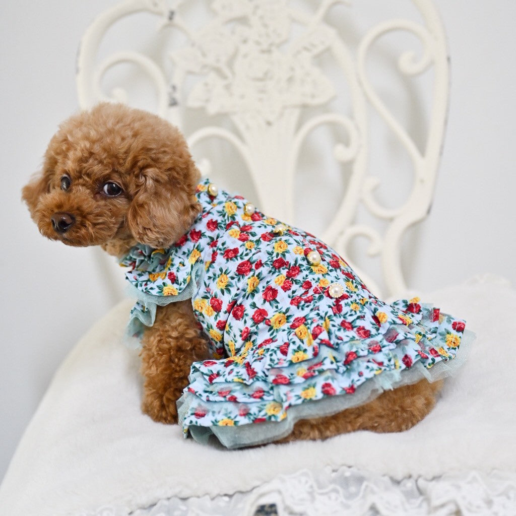 透け感のあるシフォン生地にチェック+花柄を施したワンピース　ピンク