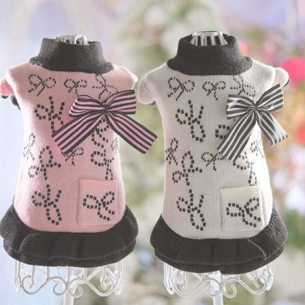 カシミヤ混のピンクリボンジャカード柄ニットワンピース 背面デザイン｜背中にリボン付き｜小型犬用ドッグウェア KALINA