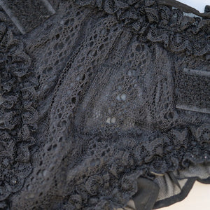 縦柄レース マナーパンツ マジックテープタイプ 黒 縦柄レース 接写